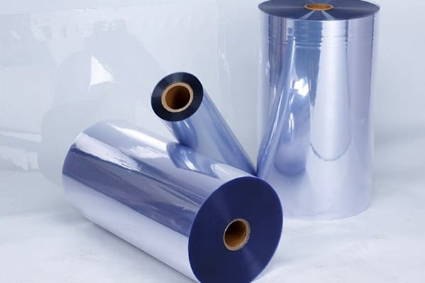 Màng nhựa PVC được chế tạo từ nhựa PVC cao cấp đáp ứng tiêu chuẩn quốc tế